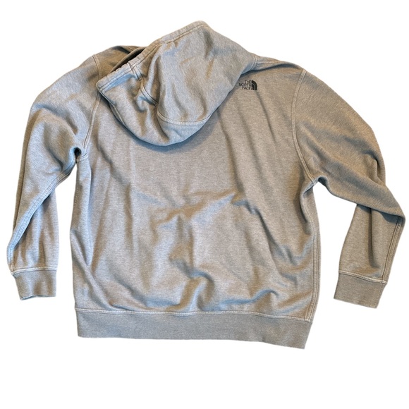 The North Face Sweater - Picture 3 of 3